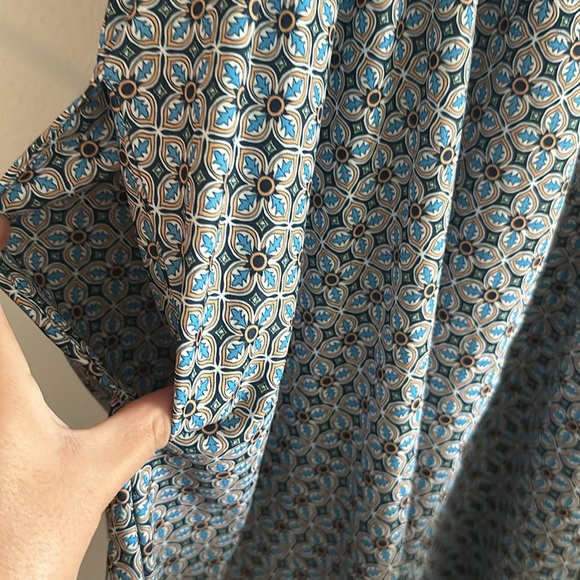 Bloomchic dress with sleeves - Picture 5 of 5